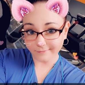 Meet your Posher, Liz